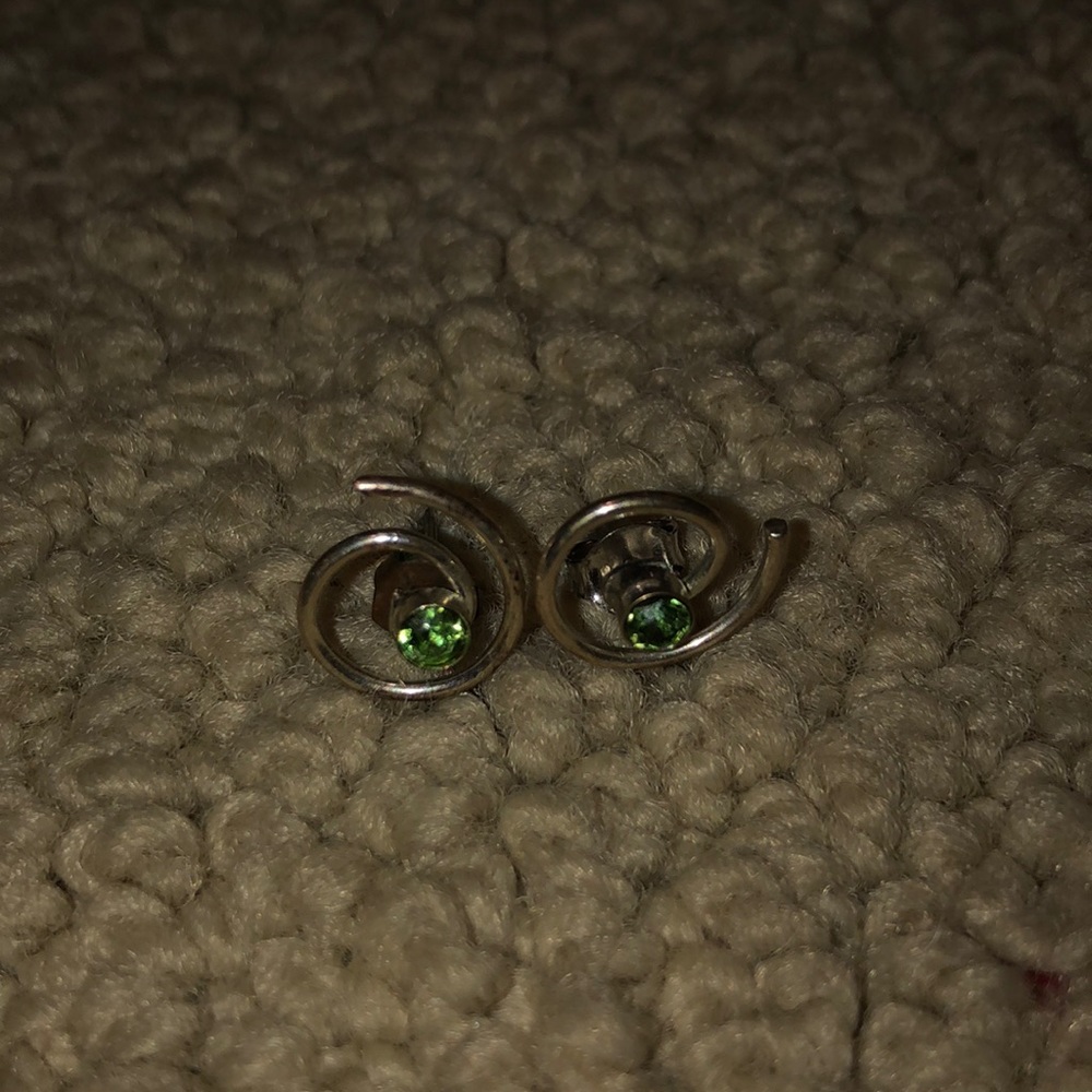 stud earrings